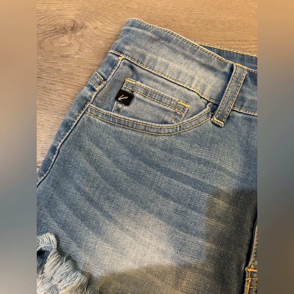 KanCan Blue Denim Frayed Jean Shorts - Size 25 - Picture 4 of 14